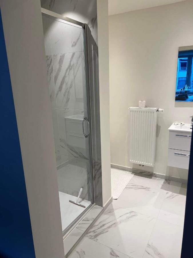 Nieuwe Kamer In Centrum Brugge Met Badkamer ! מראה חיצוני תמונה