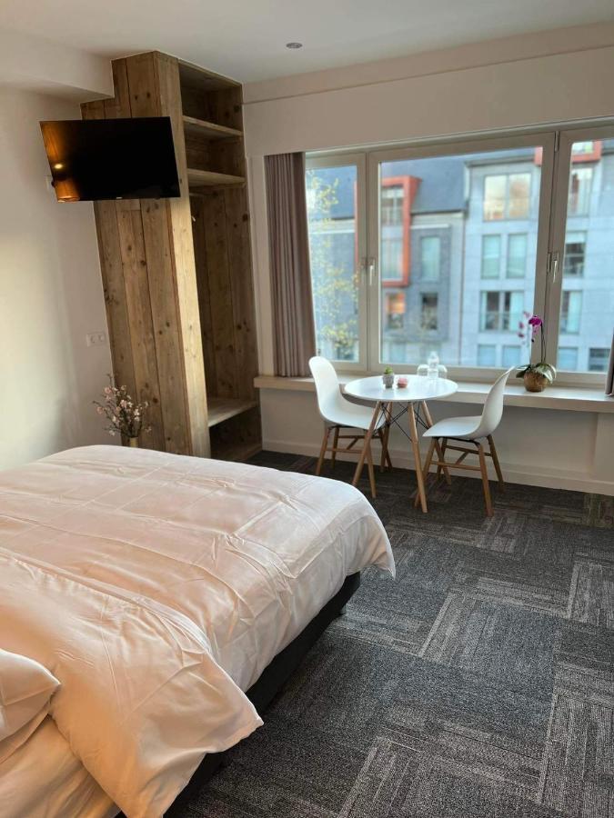 Nieuwe Kamer In Centrum Brugge Met Badkamer ! מראה חיצוני תמונה